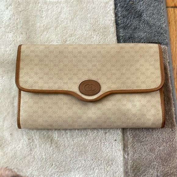 Vintage Gucci Envelope Bag - Picture 3 of 4